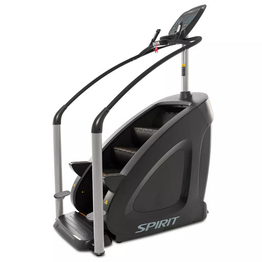 Side view of the Spirit Fitness CSC900 StairClimber highlighting step area